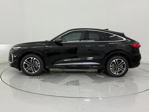 2025 Audi Q5 Prestige TFSI quattro S tronic