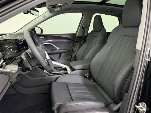 2025 Audi Q5 Prestige TFSI quattro S tronic