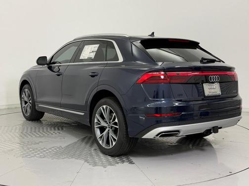 2026 Audi Q8 55 Premium