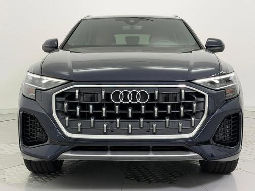 2026 Audi Q8 55 Premium