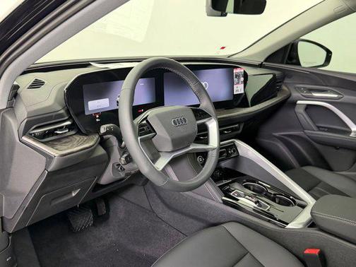 Mythos Black Metallic 2026 Audi Q5 Premium TFSI quattro S tronic