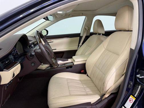 2017 Lexus ES 350 Base