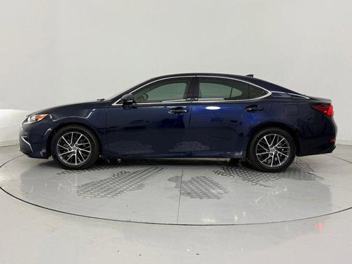 2017 Lexus ES 350 Base