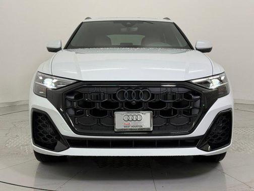 2026 Audi Q8 55 Premium Plus