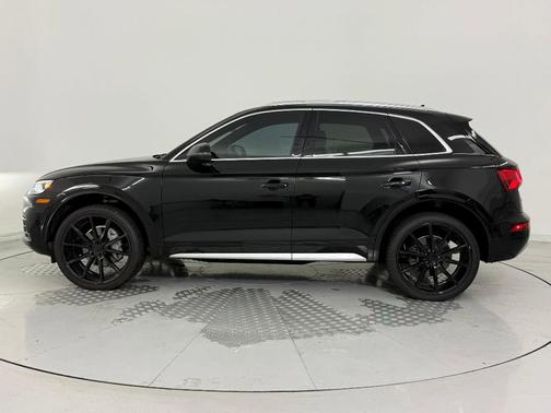 2020 Audi Q5 45 Premium Plus