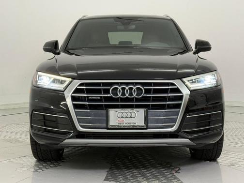 2020 Audi Q5 45 Premium Plus