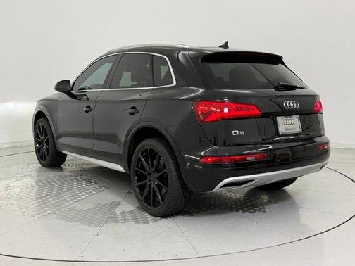 2020 Audi Q5 45 Premium Plus