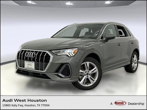 2022 Audi Q3 45 S line Premium Plus