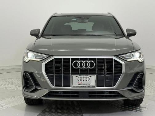 2022 Audi Q3 45 S line Premium Plus