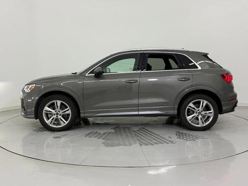 2022 Audi Q3 45 S line Premium Plus