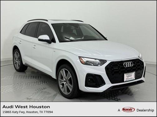 2025 Audi Q5 45 S line Premium