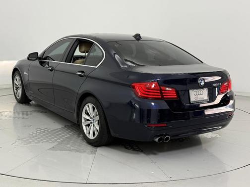 2016 BMW 528 528i