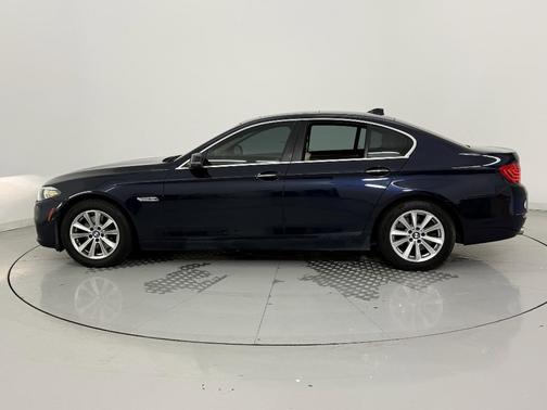 2016 BMW 528 528i
