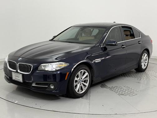 2016 BMW 528 528i