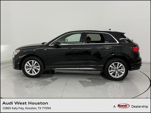 2024 Audi Q3 45 S line Premium Plus