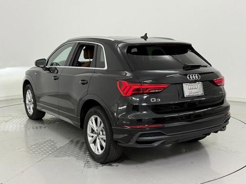 2024 Audi Q3 45 S line Premium Plus