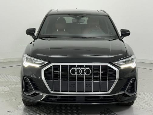 2024 Audi Q3 45 S line Premium Plus