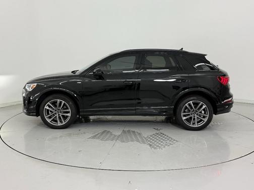 2024 Audi Q3 45 S line Premium Plus