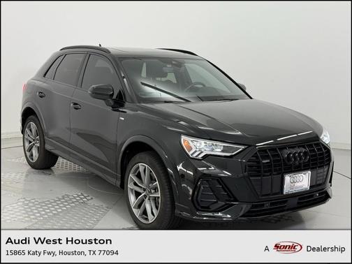 2024 Audi Q3 45 S line Premium Plus