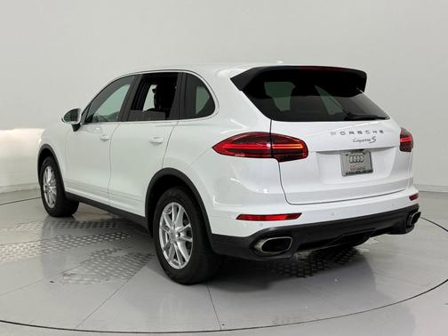 2018 Porsche Cayenne Cayenne