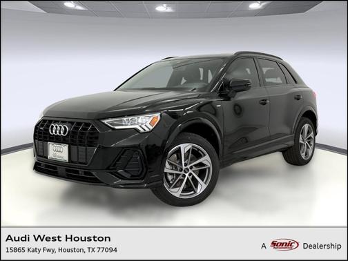 2025 Audi Q3 Premium 45 TFSI S line quattro Tiptronic