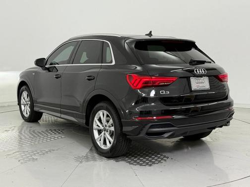 2025 Audi Q3 45 S line Premium Plus