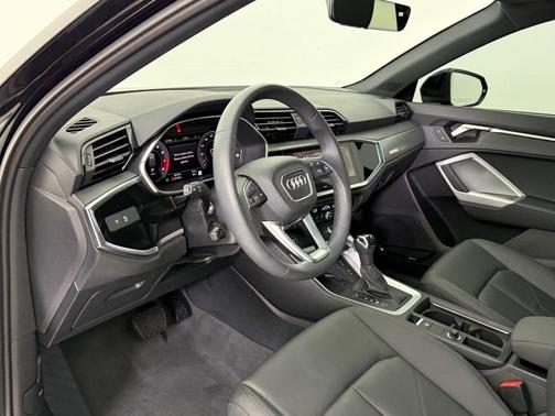 2025 Audi Q3 45 S line Premium Plus