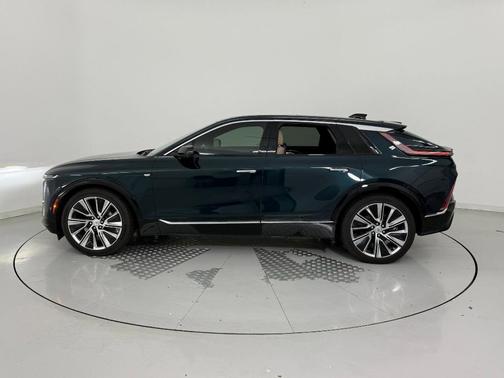 2024 Cadillac LYRIQ Luxury