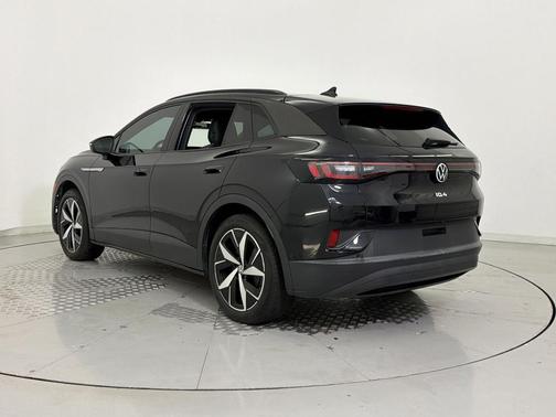 Deep Black Pearl 2023 Volkswagen ID.4 S