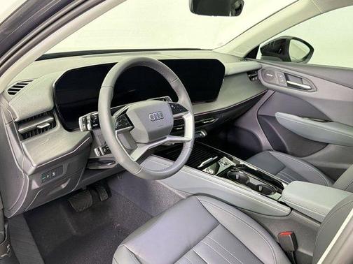 Daytona Gray Pearl Effect 2026 Audi Q3 TFSI quattro S tronic
