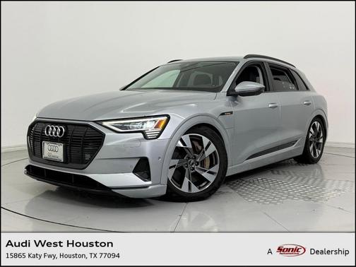 2021 Audi e-tron Premium