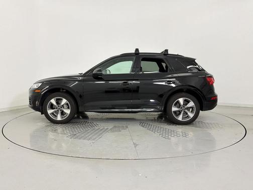 Brilliant Black 2020 Audi Q5 45 Premium