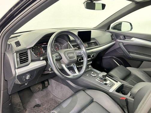 Brilliant Black 2020 Audi Q5 45 Premium