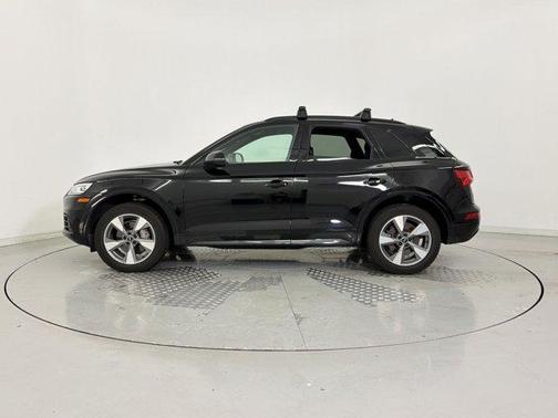Brilliant Black 2020 Audi Q5 45 Premium