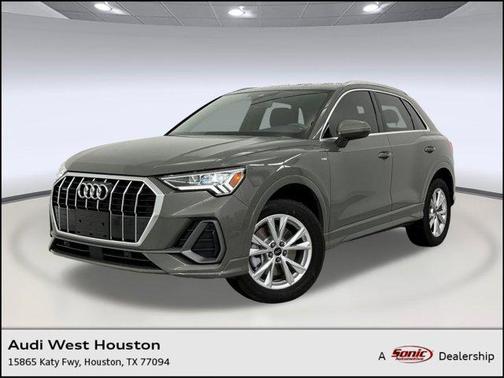 2025 Audi Q3 Premium 45 TFSI S line quattro Tiptronic