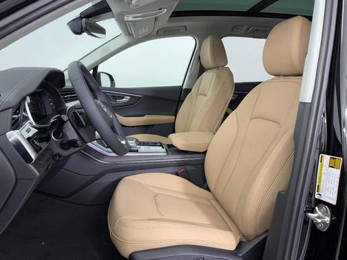 2026 Audi Q7 55 Premium Plus