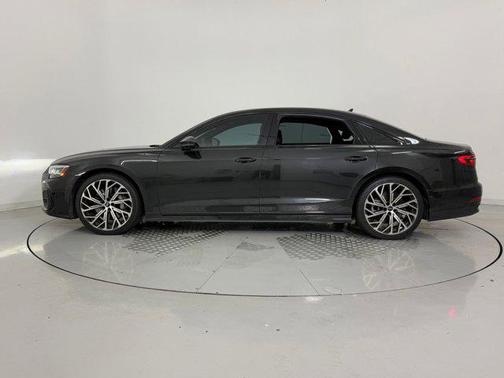 2022 Audi A8 L 55 TFSI quattro Tiptronic