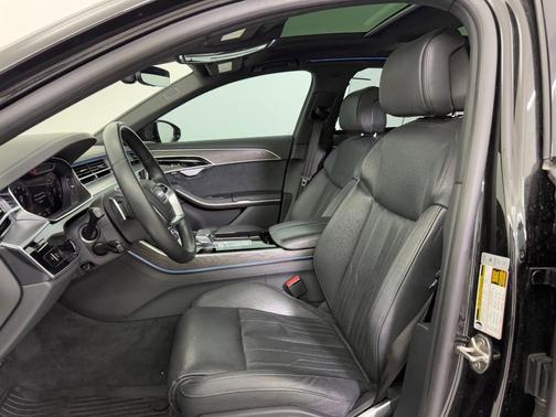 2022 Audi A8 L 55 TFSI quattro Tiptronic