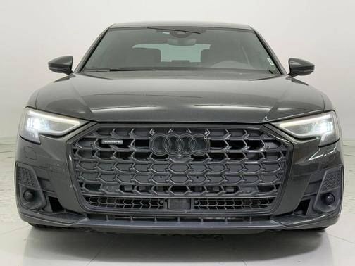 2022 Audi A8 L 55 TFSI quattro Tiptronic