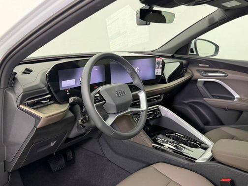 Glacier White Metallic 2026 Audi Q5 Premium Plus