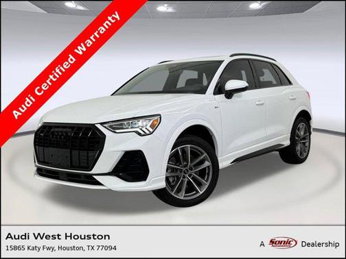2025 Audi Q3 Premium 45 TFSI S line quattro Tiptronic