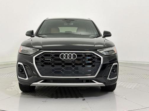 Mythos Black Metallic 2022 Audi Q5 55 S line Premium Plus