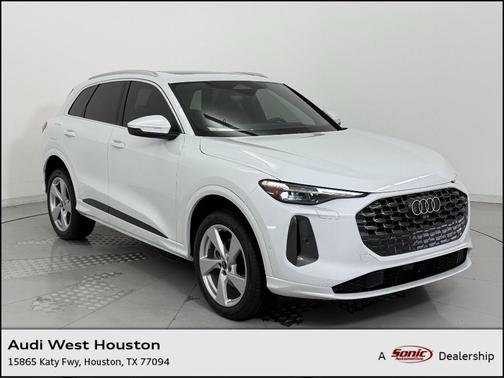 2025 Audi Q5 Premium Plus