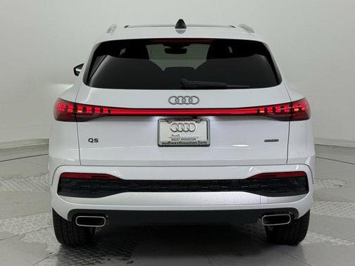 2025 Audi Q5 Premium Plus