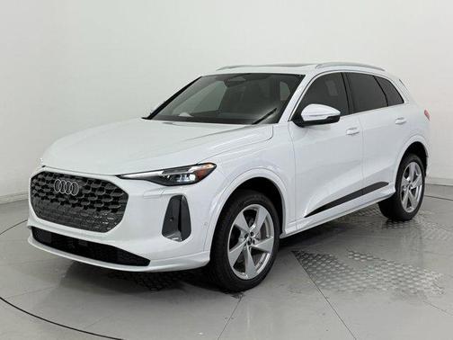 2025 Audi Q5 Premium Plus