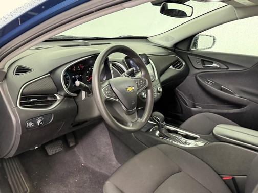 2025 Chevrolet Malibu FWD 1LT