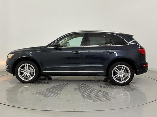 Blue 2017 Audi Q5 2.0T Premium