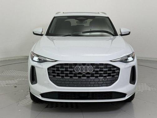 2025 Audi Q5 Premium