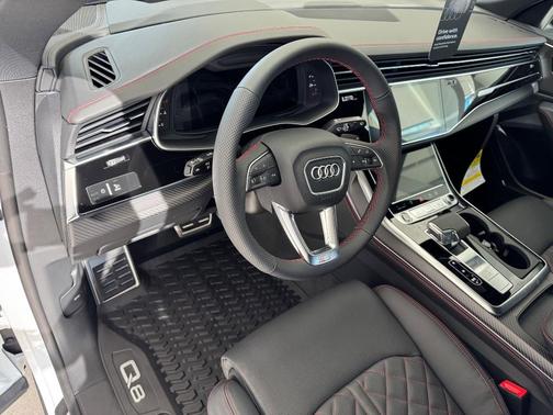 2026 Audi Q8 55 Prestige