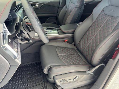 2026 Audi Q8 55 Prestige